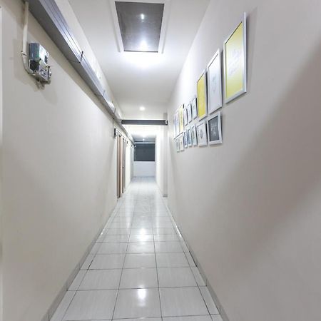 Maminoti Syariah Residence Mitra Reddoorz Богор Екстер'єр фото